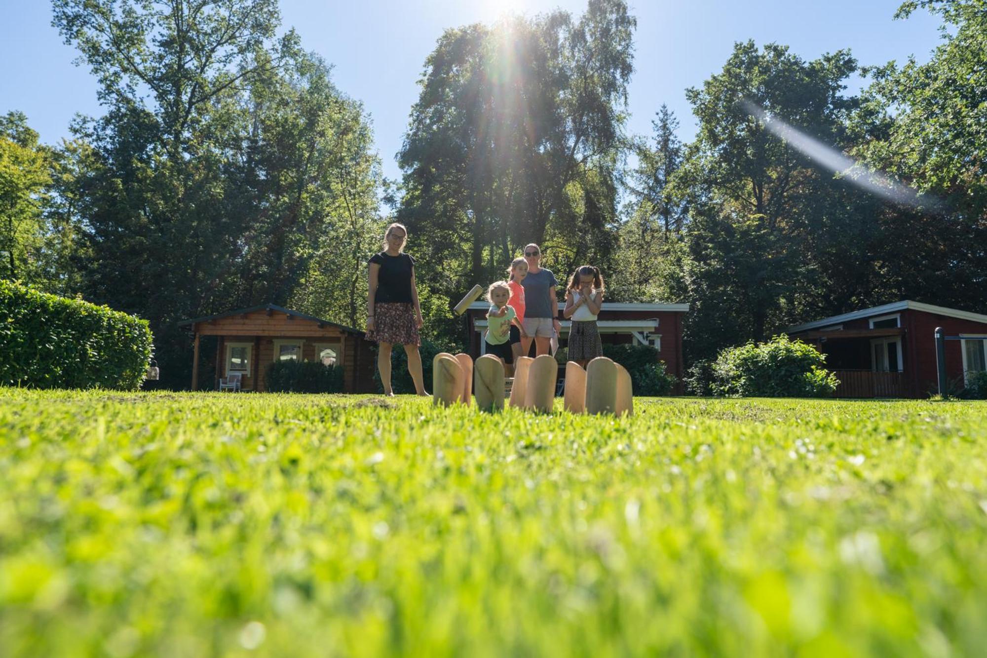 Camping Het Bosbad Emmeloord Bagian luar foto